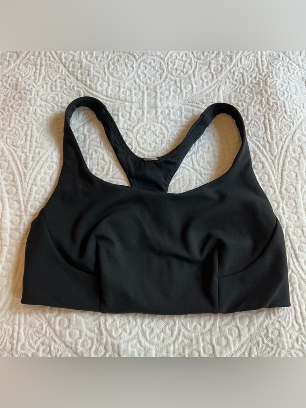 Lululemon 8 Black Racerback sports bra